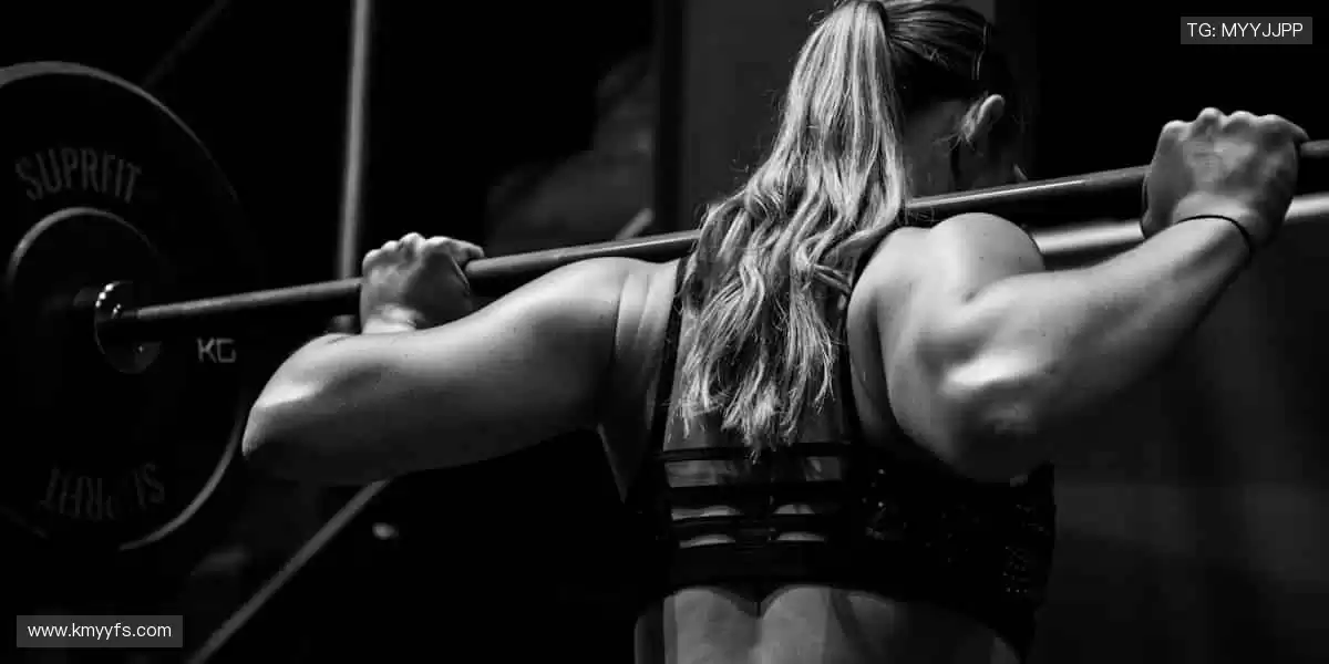 限量周边,收藏荣耀,你的专属体育记忆!🎯✨